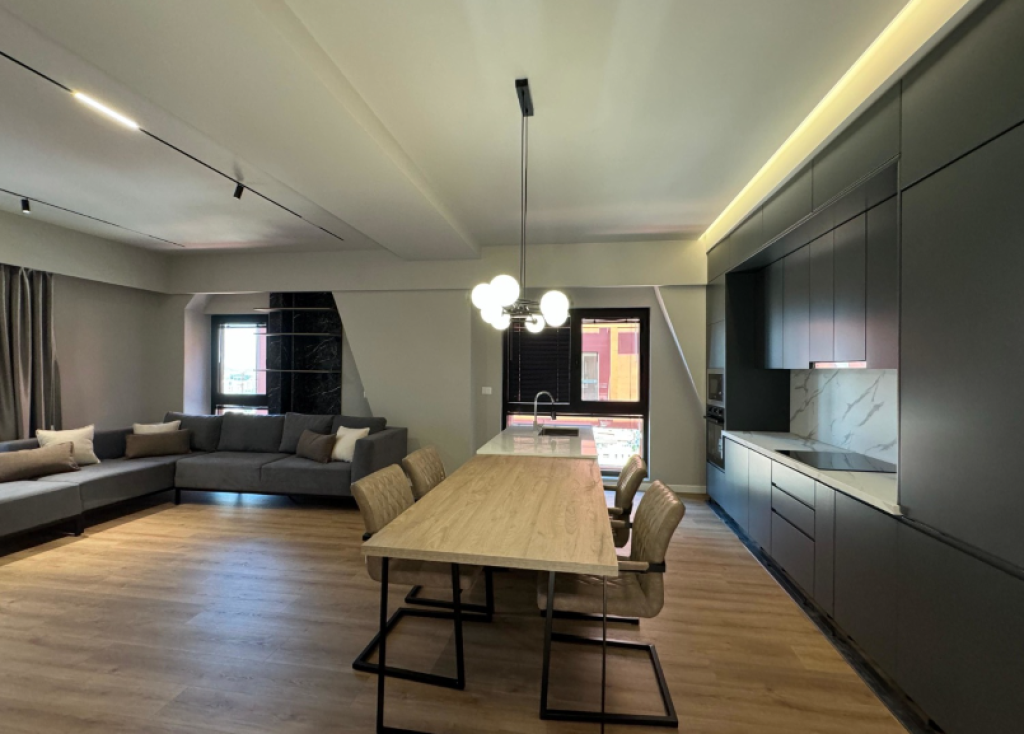 🏡 Shitet Apartament 2+1 – Tirana Garden Building   