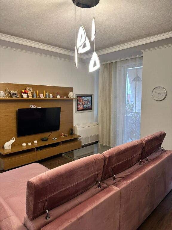 Jepet me Qira Apartament 1+1 në Fresk !!!