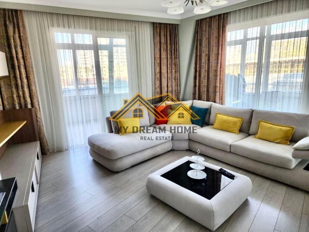 FOR RENT 2+1 APARTMENT IN THE CENTER OF DURRES!