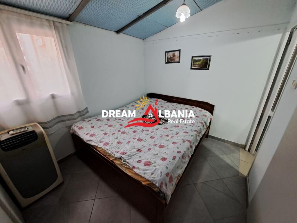 Villa su 2 Piani + Mansarda in Vendita, Dentro il Piccolo Anello, vicino all'Archivio Centrale a Tirana (ID 4151212)