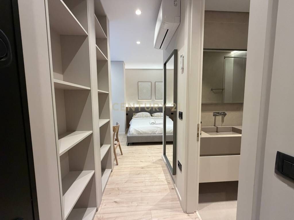 3 Apartments for Sale on 'Gjimnazi Partizani' street