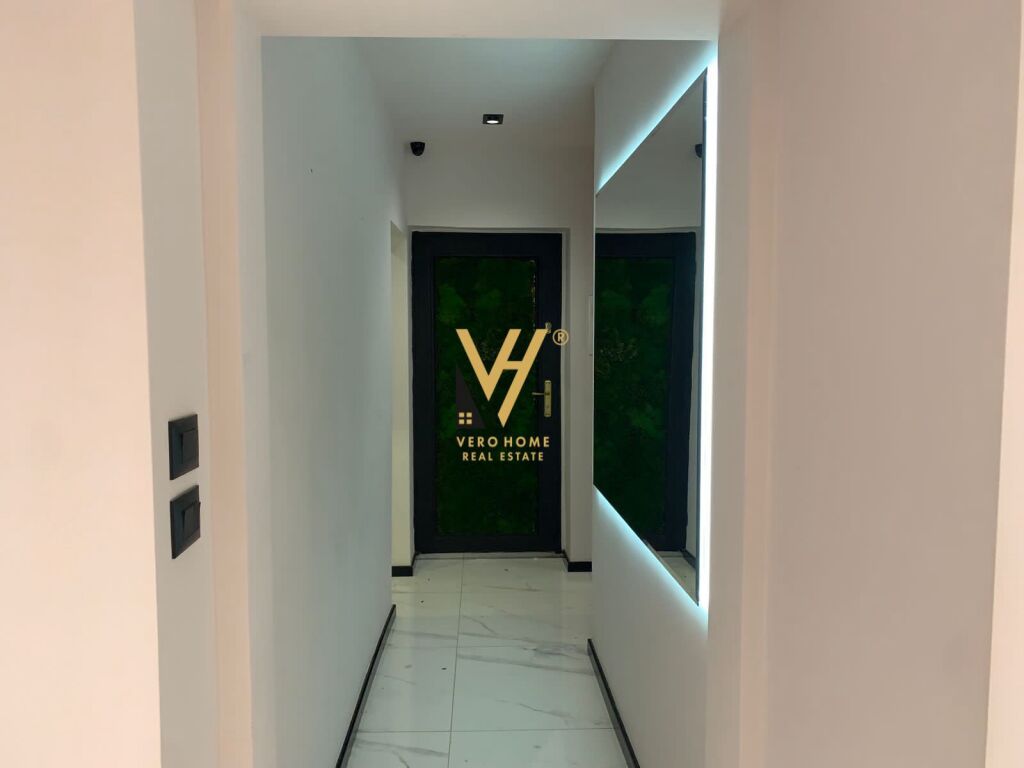 GIVEN SPACE 85 M2 FOR RENT AT DINAMO STADIUM 100,000 LEKE