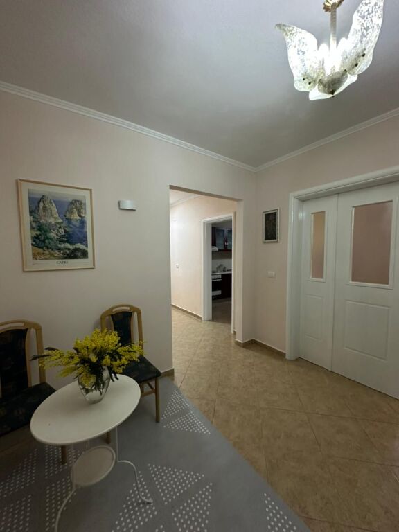 Apartament 2+1 me qira tek Gjykata!