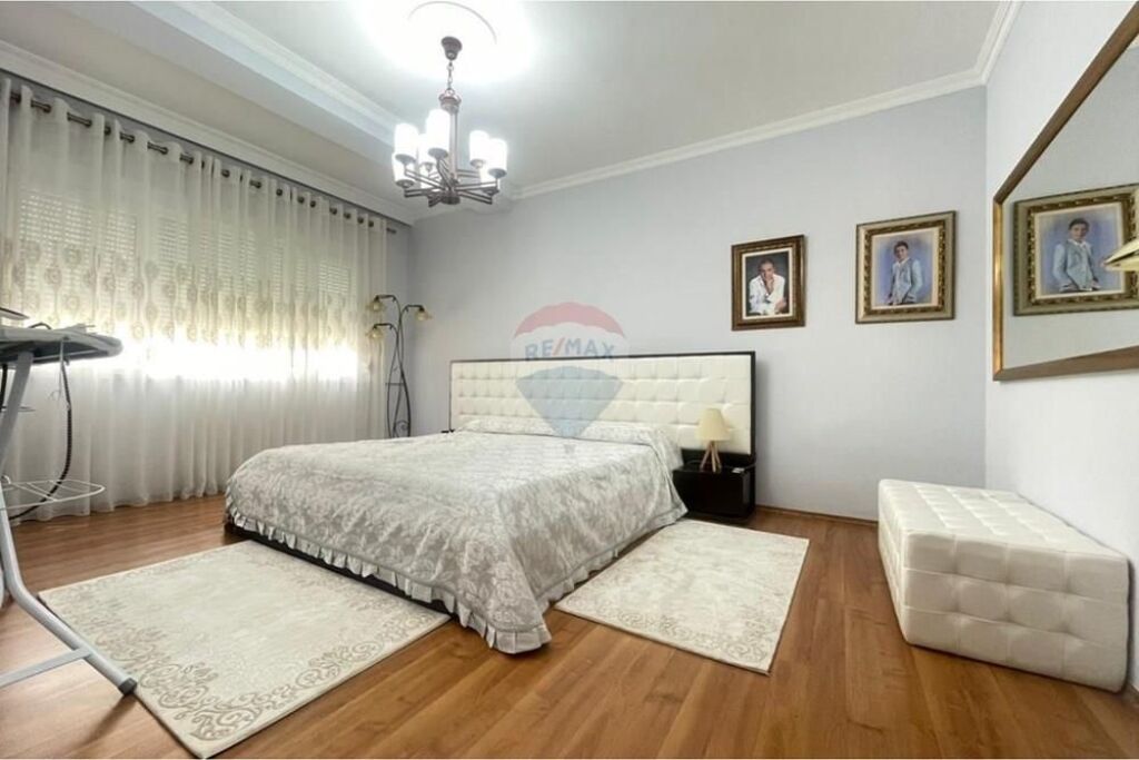 Shitet Apartament 2+1 në Vasil Shanto, Tiranë