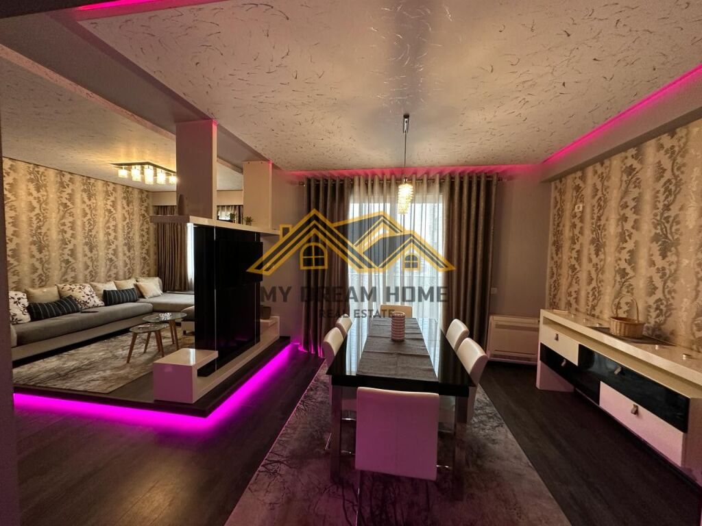 SHITET SUPER APARTAMENT 1+1 PRAN VILA KORAL PLAZHE DURRES!