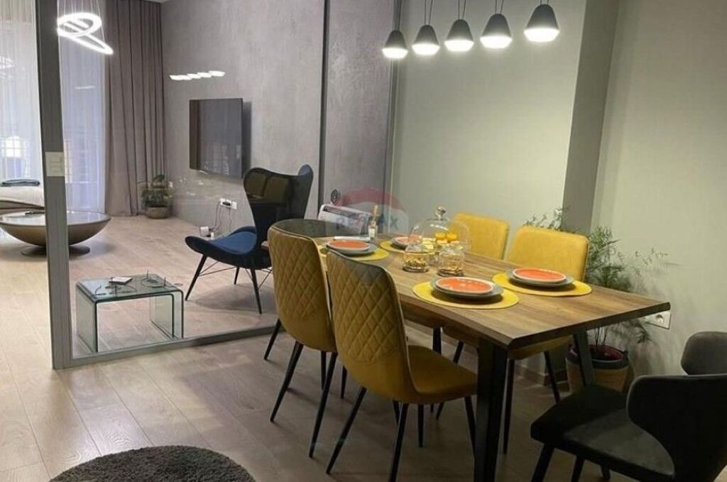Apartament - Për Shitje - Rruga e Ullishtes, Tiranë(ID: 530391021-81)
