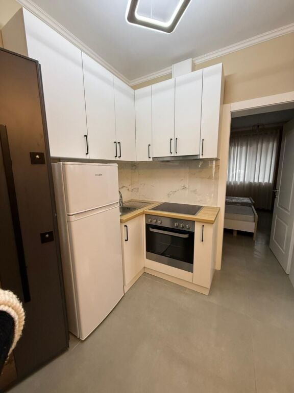 Jepet me Qira Apartament 1+1 ne Laprakë !