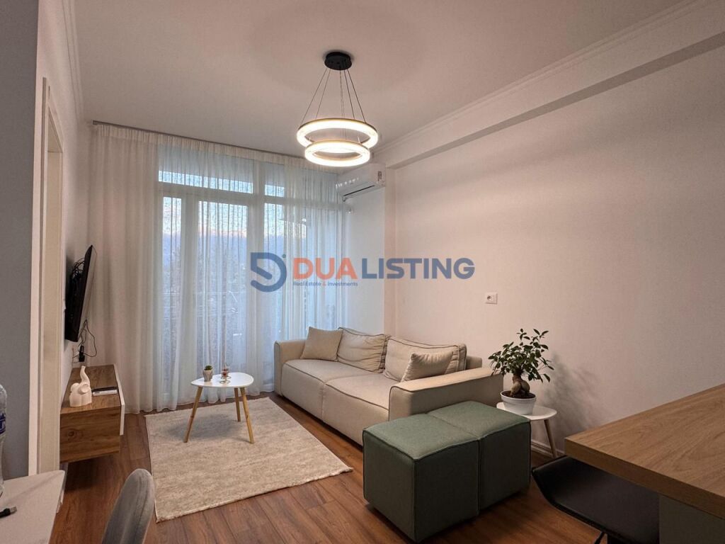 SHITET APARTAMENT 1+1 TEK KOPSHTI BOTANIK !