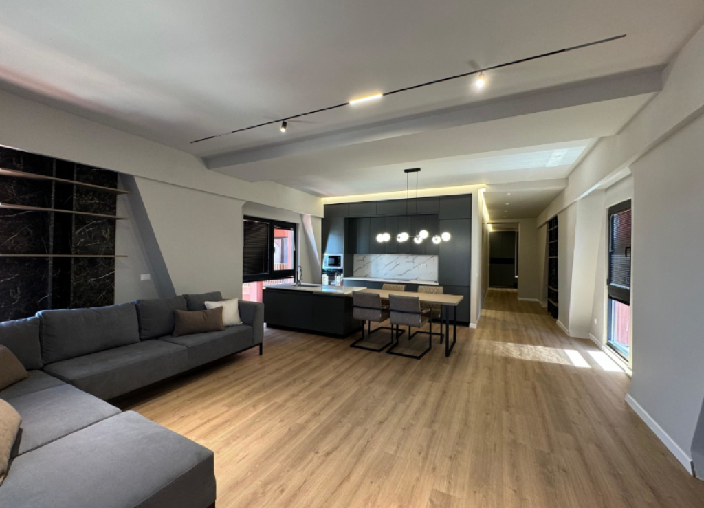 🏡 Shitet Apartament 2+1 – Tirana Garden Building   