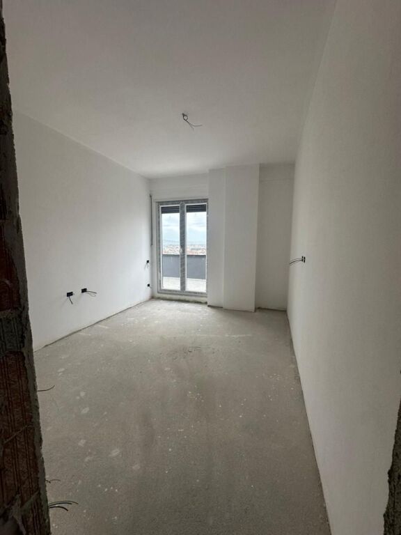 Apartament ne shitje 2+1+ballkon