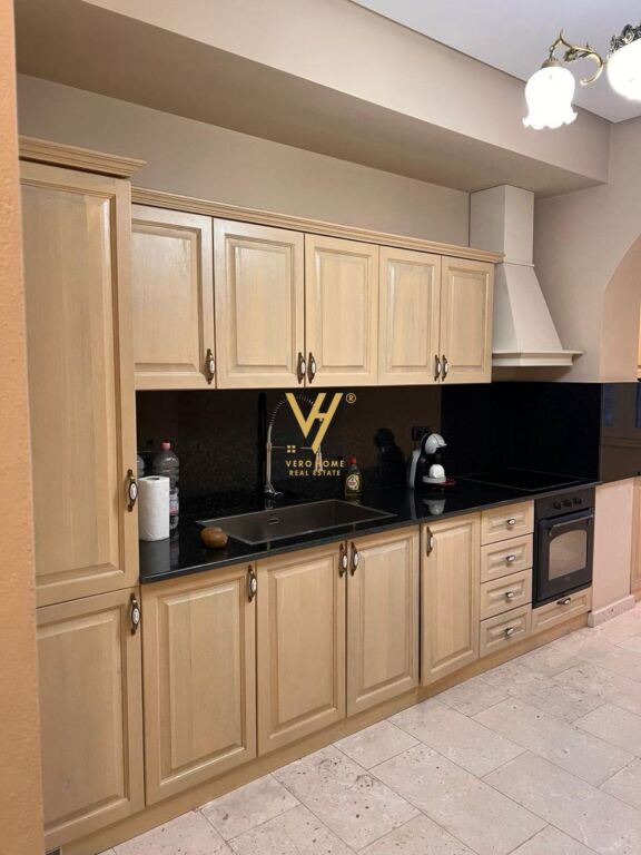 JEPET APARTAMENT 1+1 ME QIRA TE KINEMA AGIMI, BLLOK 800 EURO