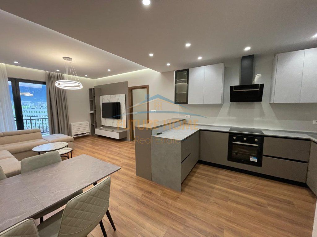 Affitto, Appartamento 2+1+2, Farmacia 10 !