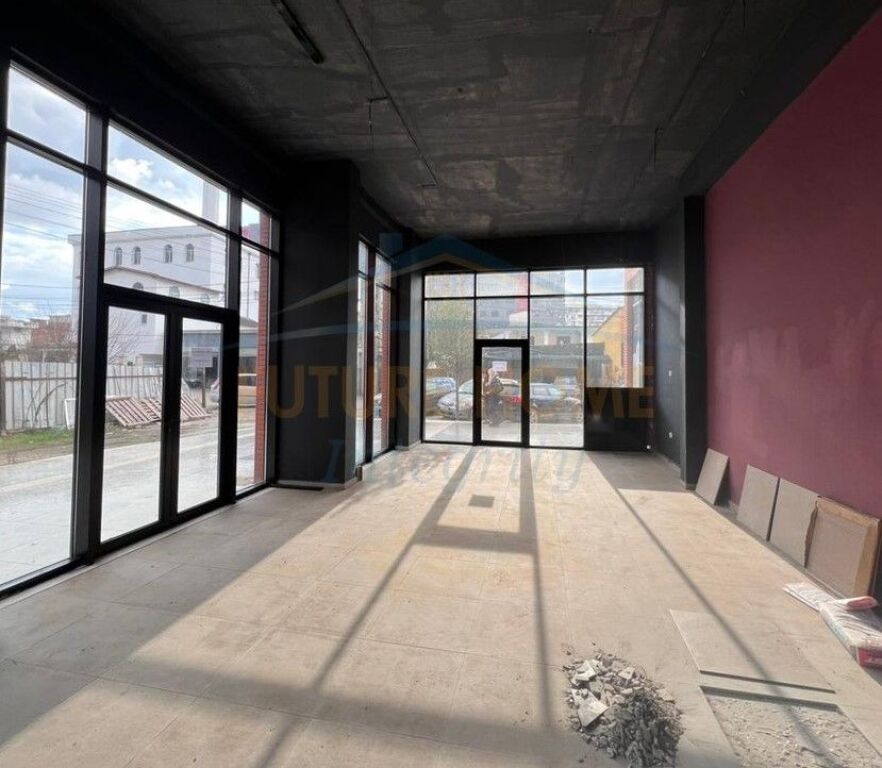 For rent, Business Premises, Sima-Com Complex, Tirana.