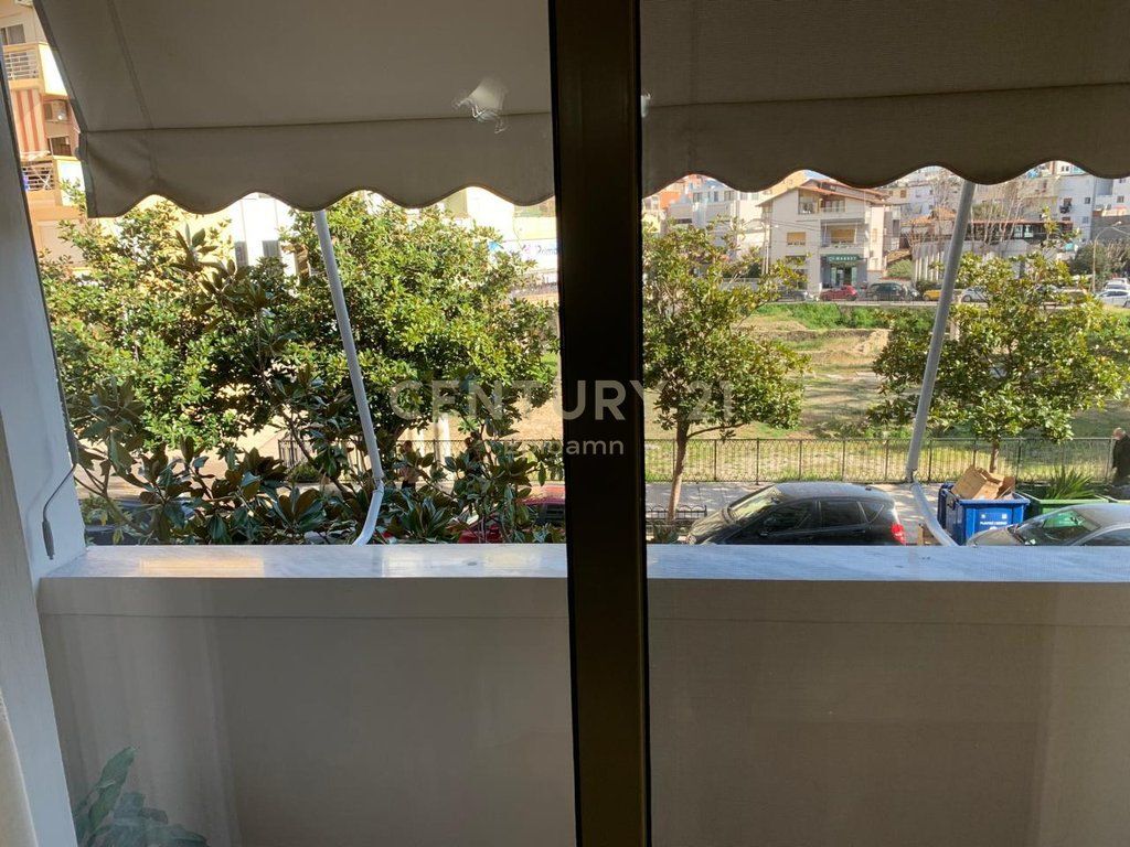 Apartament 2+1 me qira pranë Gjykatës