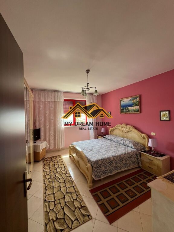 SHITET APARTAMENT 3+1+2T+2BALLKONE ME PAMJE DETI NE VOLLGA!