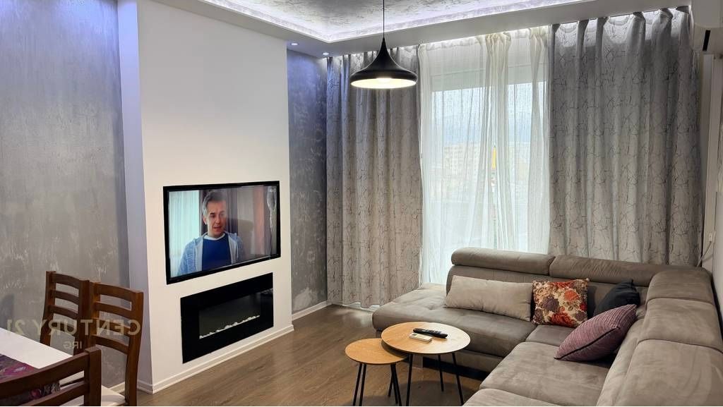 JEPET ME QIRA APARTAMENT 2+1+2 TEK FIORI DI BOSKO !
