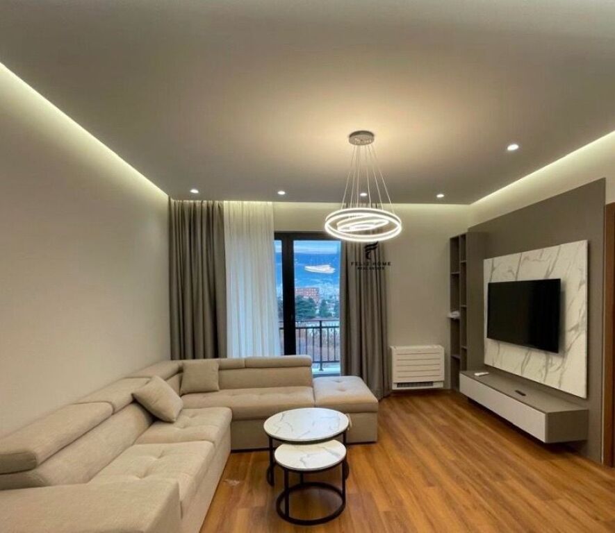 APARTAMENT ME QERA 2+1 FARMACIA 10 85.000 LEKE