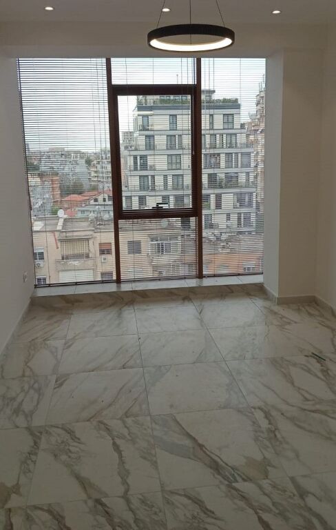 🏡 VENDESI APPARTAMENTO 1+1 – VIA KAVAJËS