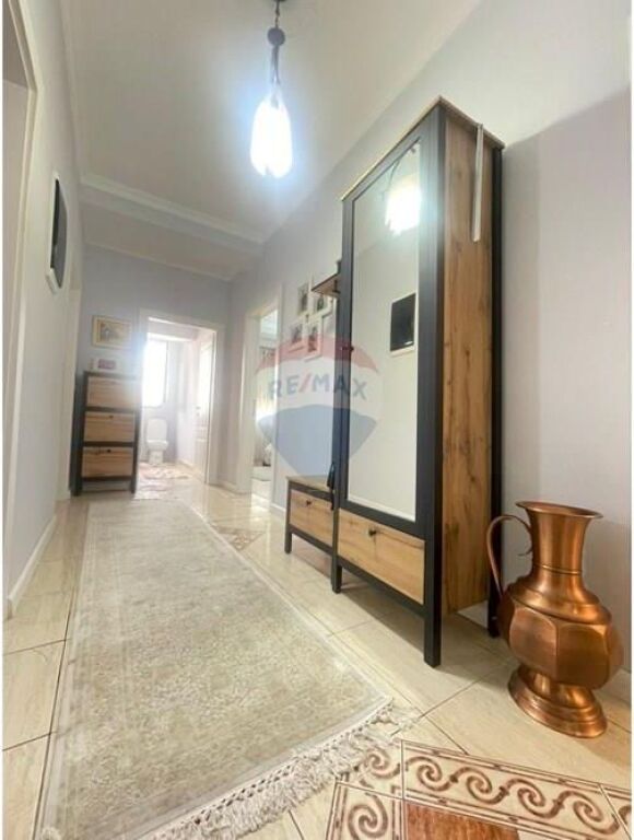Shitet Apartament 2+1 në Vasil Shanto, Tiranë