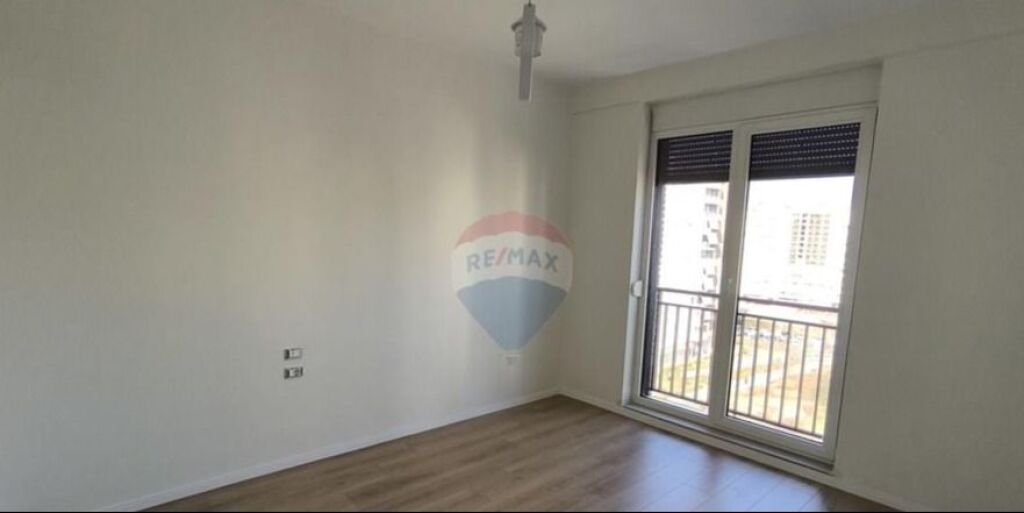 Apartament per qira, 2+1 tek ish Fusha e Aviacionit