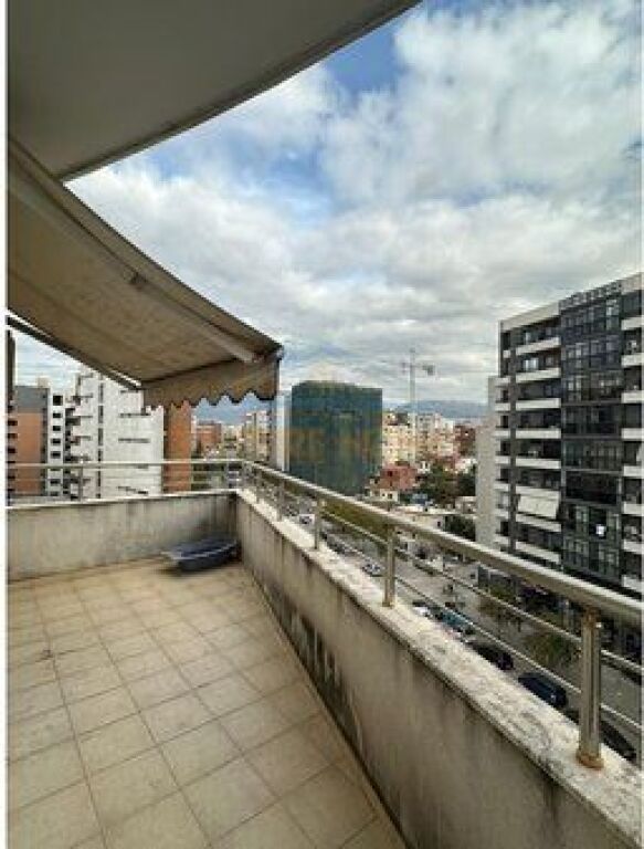 For sale, Apartment 2+1, Unaza e Re, Near bar "Xhamero" Tirana