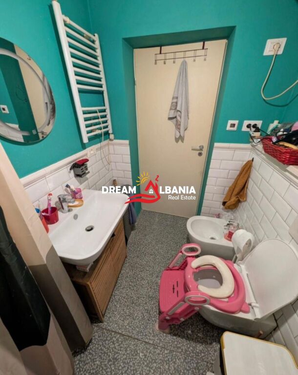 Apartament 2+1 ne shitje tek rruga Kavajes prane Auto Kadiu (ID 4129555).