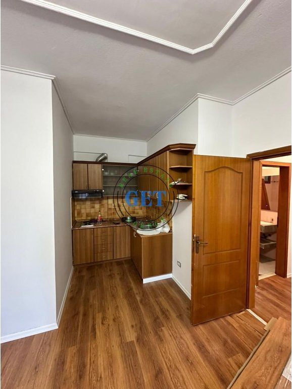 Shitet Apartament 1+1,Pranë Pelikanit, Plazh Durrës