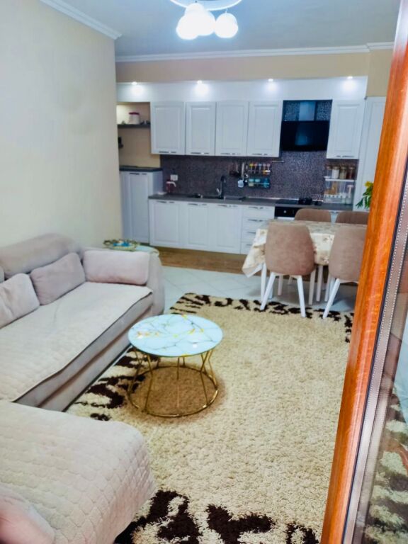 📍 Shitet apartament 2+1+2 – ne Fresk