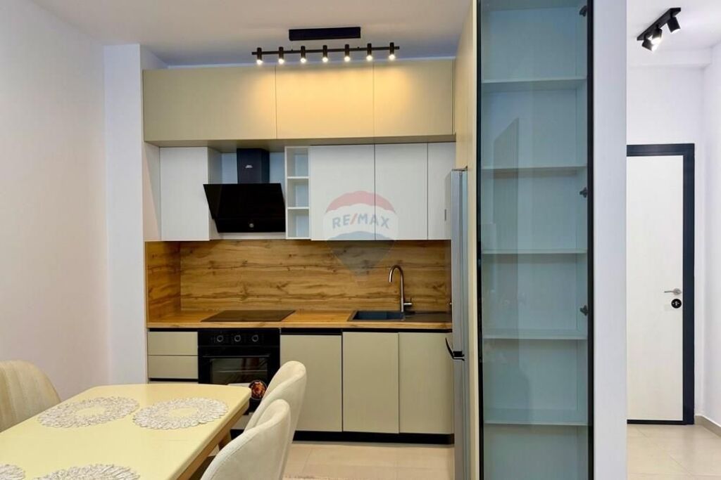 Apartment 2+1 + Parking for Rent Golden Park !