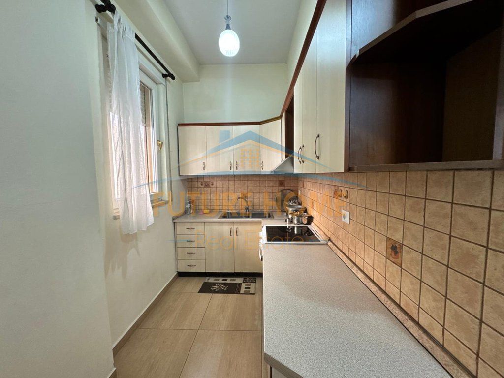 Rent, Apartment 2+1+2, Center