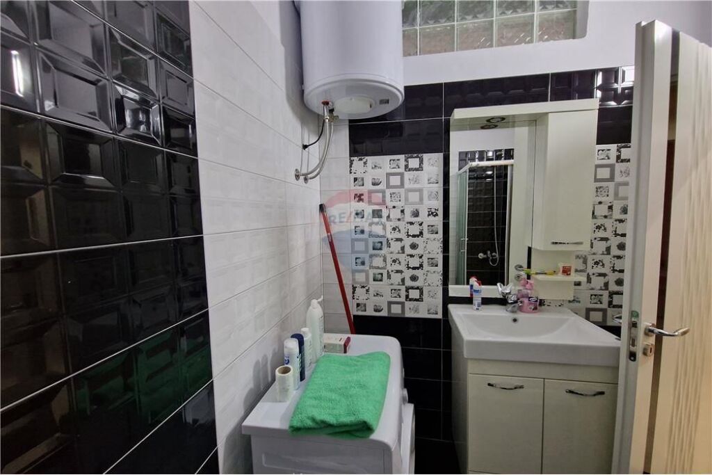 🏡✨ APARTAMENT 2+1 ME QIRA AFATGJATË – SKELE, VLORË