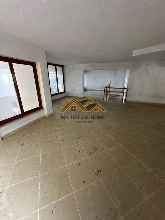 Vendesi Duplex a Shkemb te Kavajes Vije e Dyte me Detin!