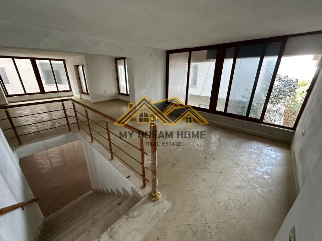 Vendesi Duplex a Shkemb te Kavajes Vije e Dyte me Detin!