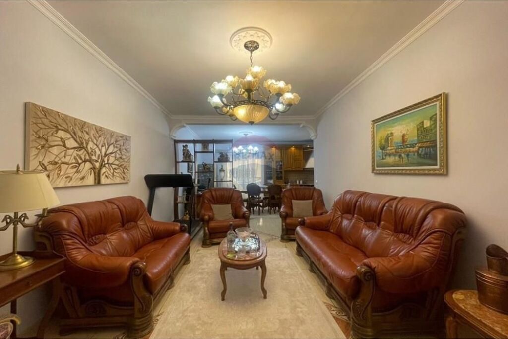 Shitet Apartament 2+1 në Vasil Shanto, Tiranë