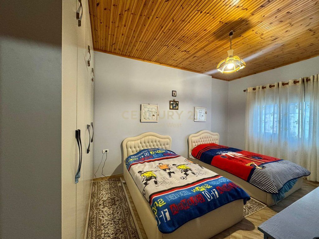 Mercato Elettrico Appartamento 3+1+2 in vendita!