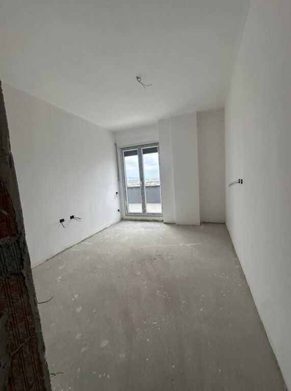 Apartament ne shitje 2+1+ballkon