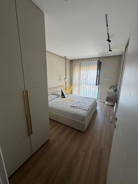 SHITET APARTAMENT 1+1+BLK TE AKSES TIRANA, ISH SHESHI SHQIPONJA 141.000 EURO