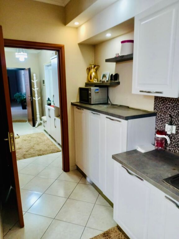 📍 Shitet apartament 2+1+2 – ne Fresk