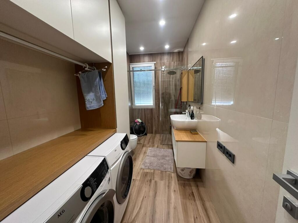 Qera 3+1+2+Parkim , TEG