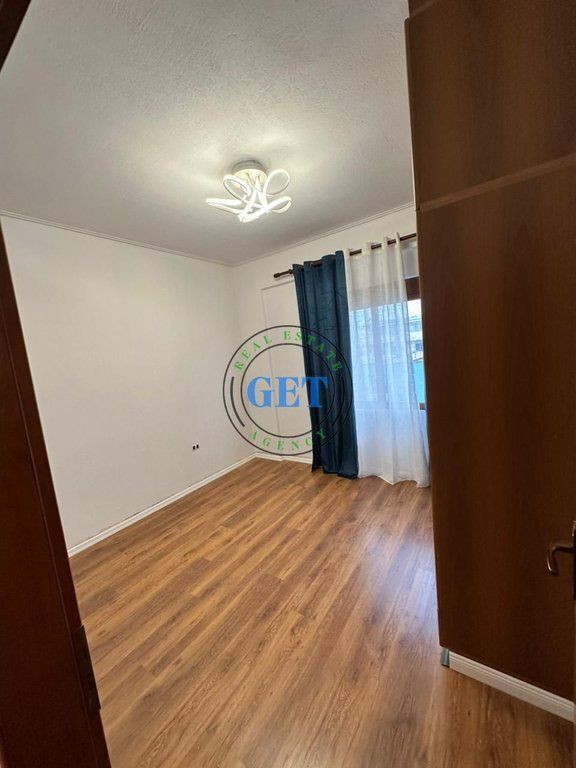 Shitet Apartament 1+1,Pranë Pelikanit, Plazh Durrës
