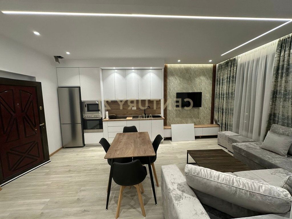 Apartment 1+1 for rent near the Zogu te Zi Roundabout!