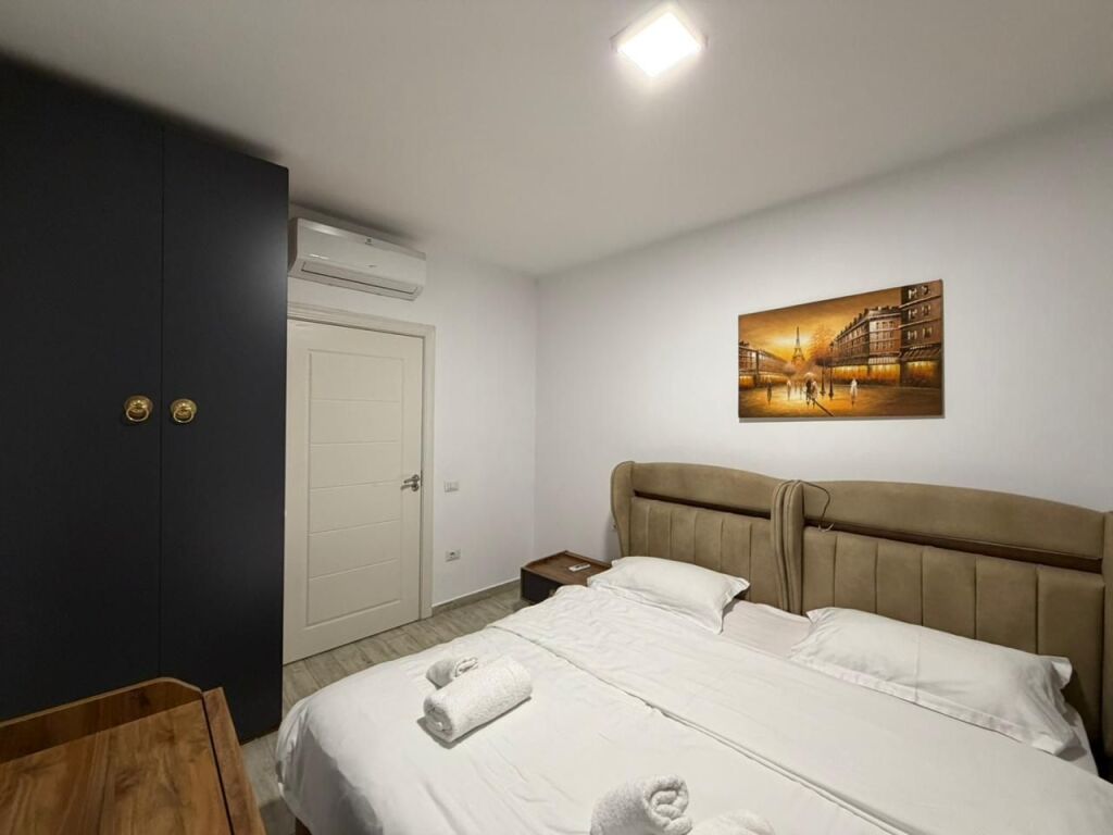 Apartment 1+1 for rent near Concord Center on 5-Maji Street.