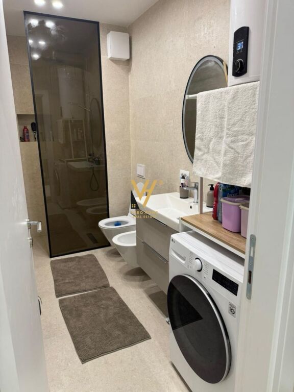 SHITET APARTAMENT 1+1+BLK TE AKSES TIRANA, ISH SHESHI SHQIPONJA 141.000 EURO