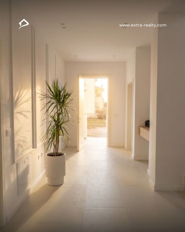 Rolling Hills 2 , Vila me Qira , E Re !!