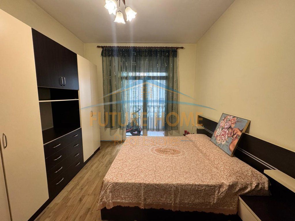 Rent, Apartment 2+1+2, Center