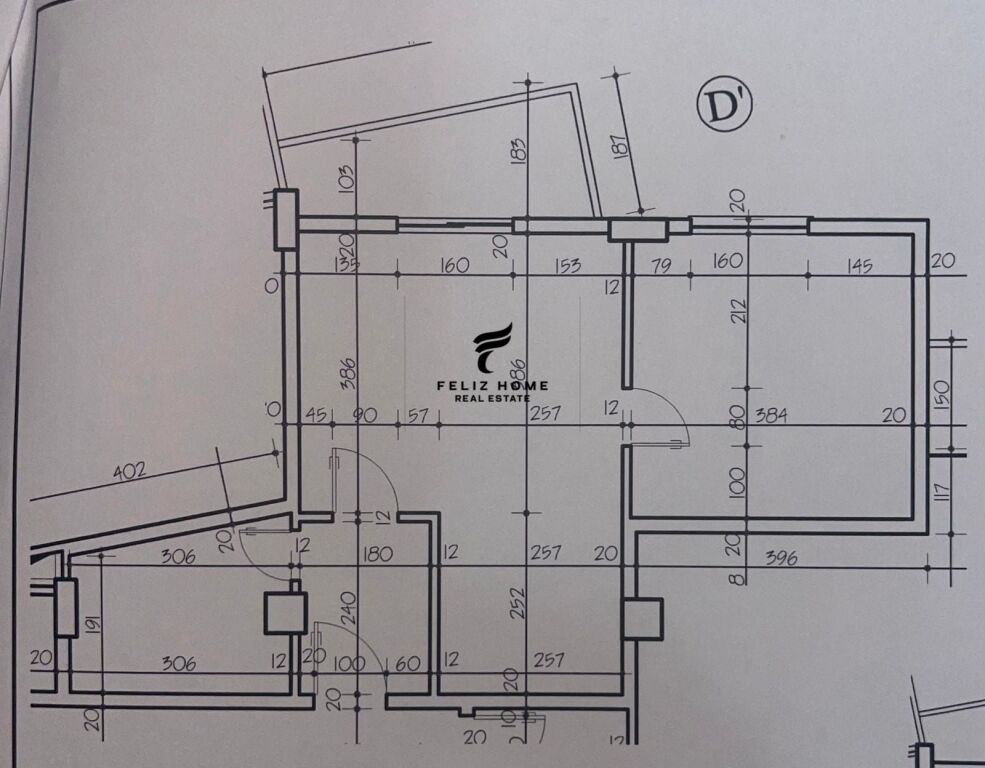ZYRE ME QERA 67 M2 AIR ALBANIA 1.000 EURO