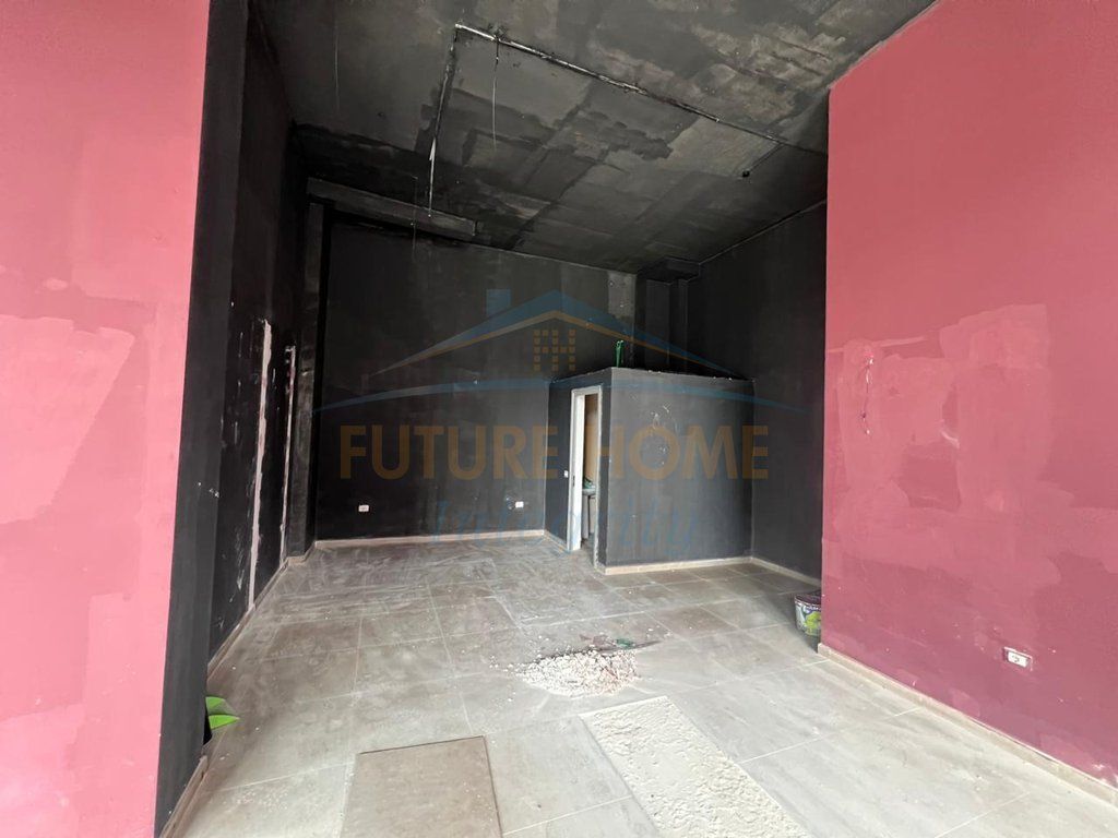 Rent, Business Premises, Sima-Com Complex, Tirana.