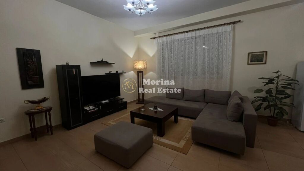 Rent | Apartment 2 + 1 | Center | 900 €/month