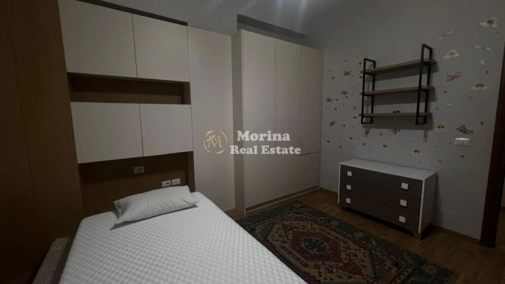 Rent | Apartment 2 + 1 | Center | 900 €/month