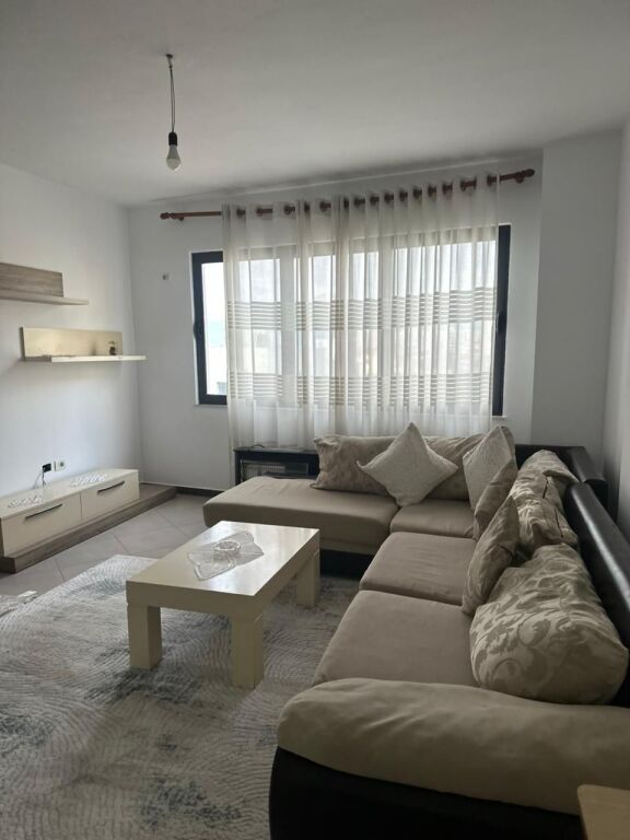 1+1 in Affitto ad Astir